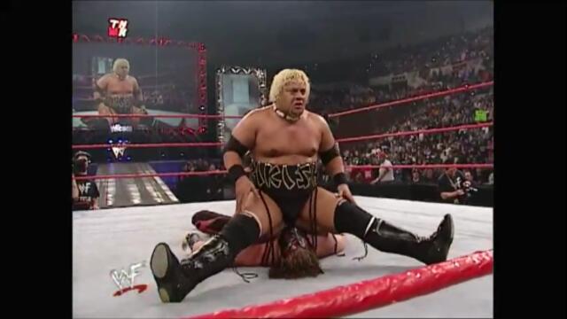 Kane vs Rikishi