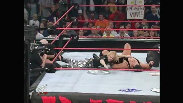 Rhyno vs Spike Dudley (WWF Hardcore Championship)