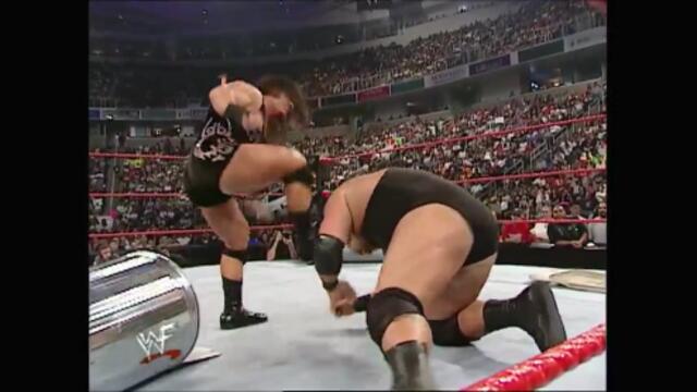 The Big Show vs Rhyno (WWF Hardcore Championship)