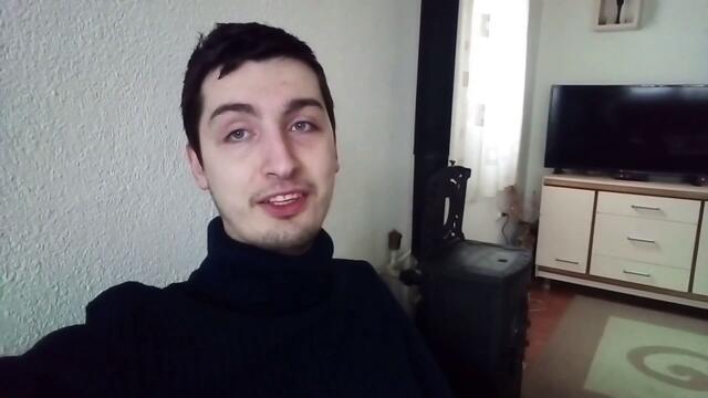 DekoTV   Dejan Nikolovski   Who and when make the first selfie