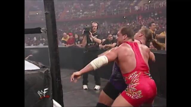 Kurt Angle vs Rob Van Dam (WWF Hardcore Championship)