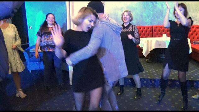 Валерий Палаускас - БЕЗУМНО ВЛЮБЛЁННАЯ