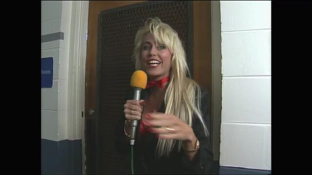 Missy Hyatt Backstage locker room (PPV SuperBrawl I 1991)