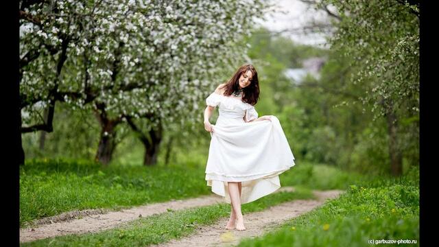 В. Семин  -  БЕЖИТ ДОРОЖКА