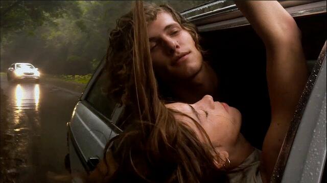 Пока, пока не уходи...