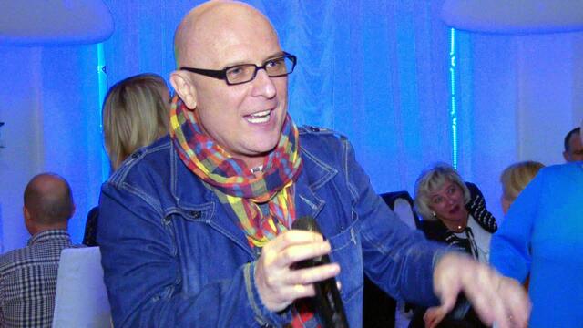 Валерий Палаускас  -  ЗАГУЛЯЕТ КОТ