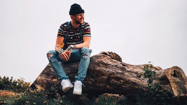 Kristen Hanby - Get It Right Now (OFFICIAL MUSIC VIDEO)