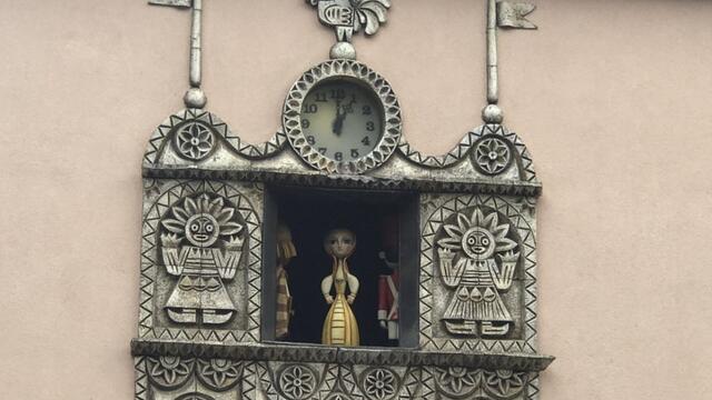 Уникален часовник с кукли - Стара Загора! Часовник с кукли в Стара Загора отново работи