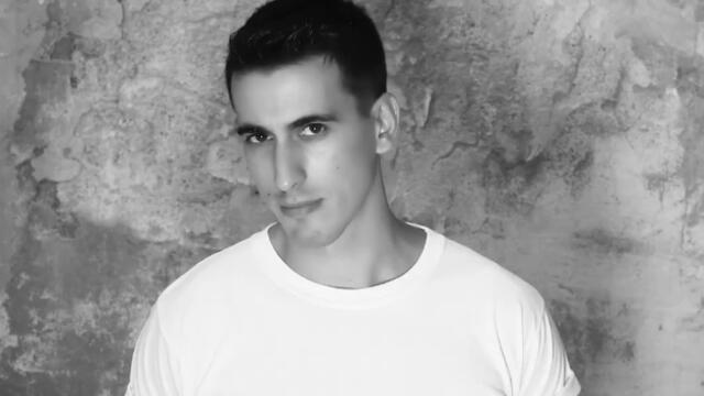 Marios Darviras - Alla xeilia filas - Official Music Video