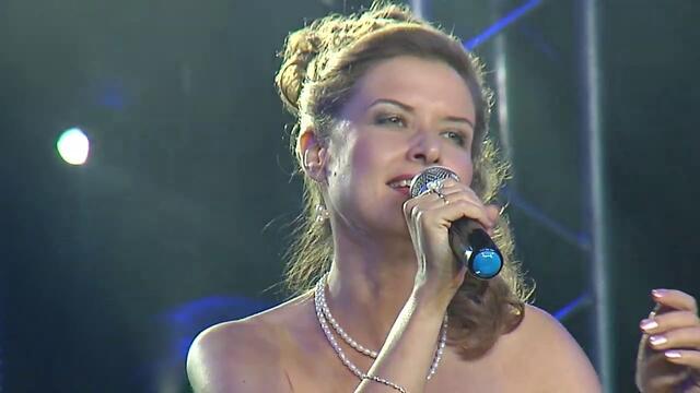 Елена Седова  -  Вдруг начал падать первый снег