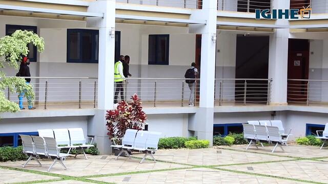 Abo muri kaminuza bongeye gukandagira ku ishuri nyuma y'amezi arindwi bari mu ngo-Uko byari byifashe