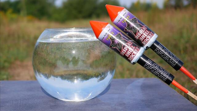 Experiment: XXLFireworks Underwater in Aquarium