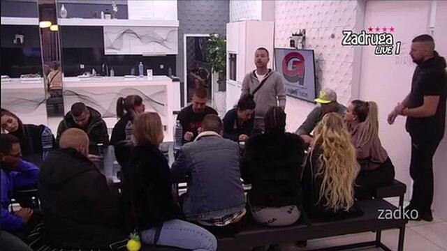 TOMOVIC IZVEDEN NA KAPIJU POSLE RAZGOVORA SA KTISTIJANOM