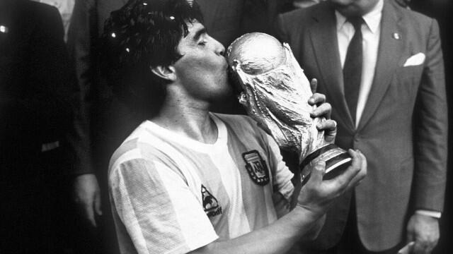 В Памет на Марадона! Rip Diego Maradona | Legends never die football