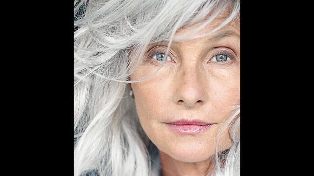 " КОГДА ПРОХОДИТ МОЛОДОСТЬ..." (САКСОФОН)