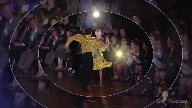 Павел Бородин   -   Нежно целуя плечи шепчу моя!