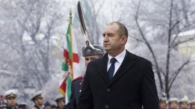 На 3-ти март 2021 г. Хиляди изкачиха стъпалата към Шипка! Честит празник - Да живее България!"