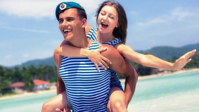 Александр Снежный   -     ЛАНДЫШИ ЦВЕТУТ