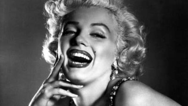 Лятната тъга на Мерилин ♛ Marilyn's Summertime Sadness ♛