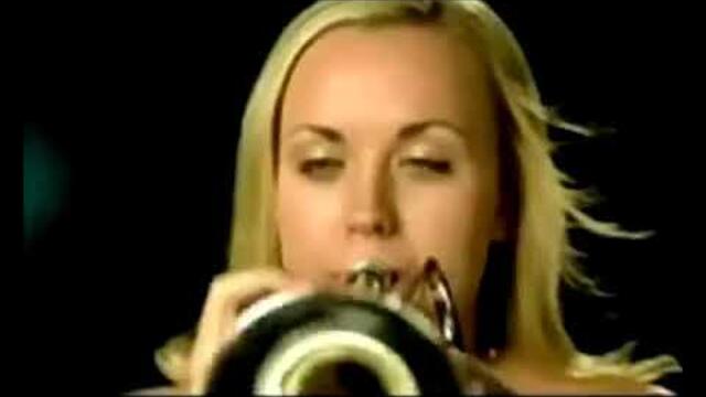 Юлии Альбах