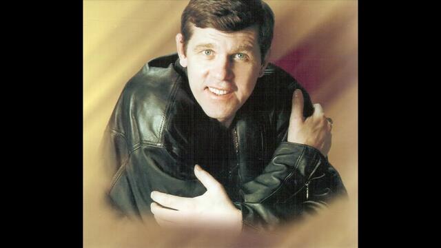 А.НОВИКОВ   -   ДАЙ БОГ ПАМЯТИ,В КАКОМ ЭТО ГОДУ...