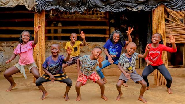 Masaka Kids Africana Dancing | Happy New Year