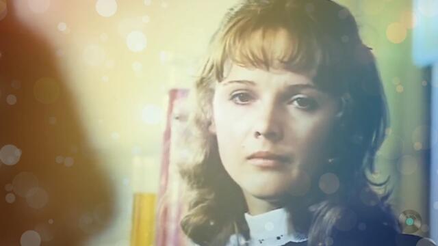 Нина Бродская   -   "Девятый класс"