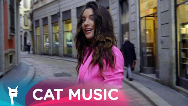 WABI_SABI - Signorina Molto Bella (Official Video)