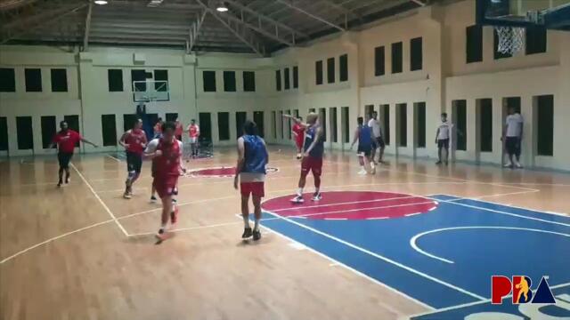 KG Canaleta shows young Blackwater teammates how it's done