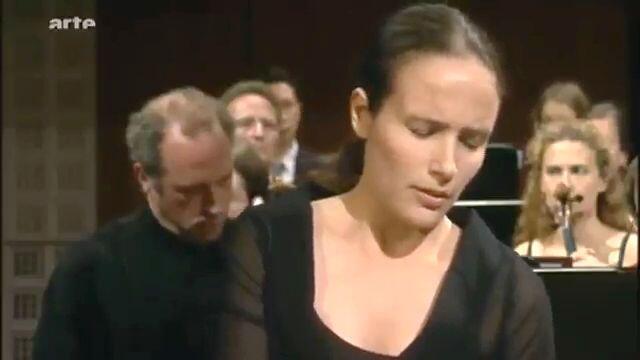 Концерт за пиано № 2 в C minor, op.18 от Рахманинов – Hélène Grimaud