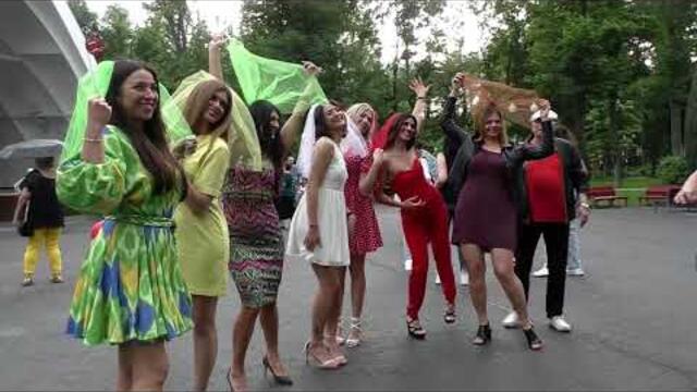 Вихидный с фотомоделями