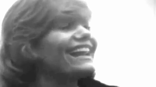 „Κρασί, Θάλασσα και τ' αγόρι μου“ - Μαρινέλλα