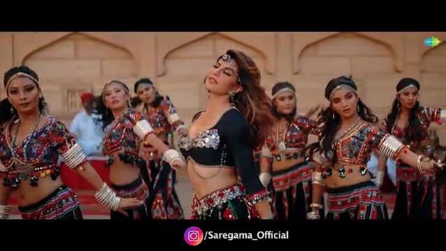 Badshah_-_Paani_Paani_|_Jacqueline_Fernandez_|_Aastha_Gill_|_Official_Music_Video(360p)