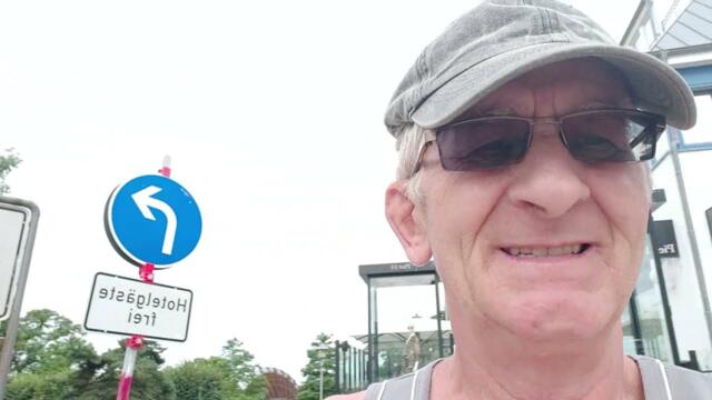 Анатолий Кулагин  -  МЫ НА МОРЕ