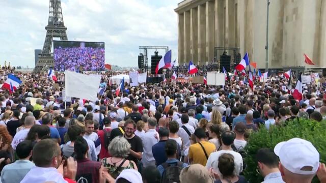 Tens of thousands protest against health pass in France