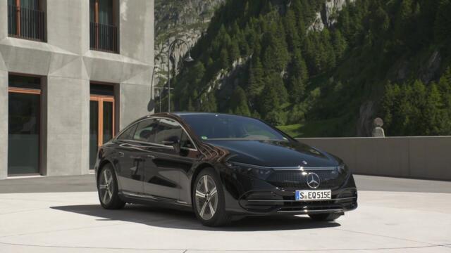 The new Mercedes-Benz EQS 580 4MATIC Design in Obsidian black