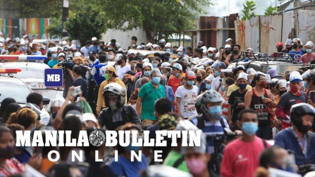 People flock to Vaccination sites in Manila, nearby cities hoping to get their jabs