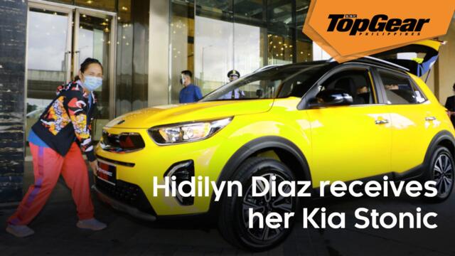 Watch: The exact moment Olympic gold medalist Hidilyn Diaz got her brand-new Kia Stonic