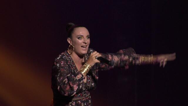 Елена Ваенга  -  "Сердце напополам"