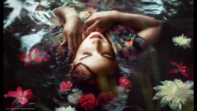 ВИКТОР ТРЕТЬЯКОВ   -   ВОТ И АВГУСТ...