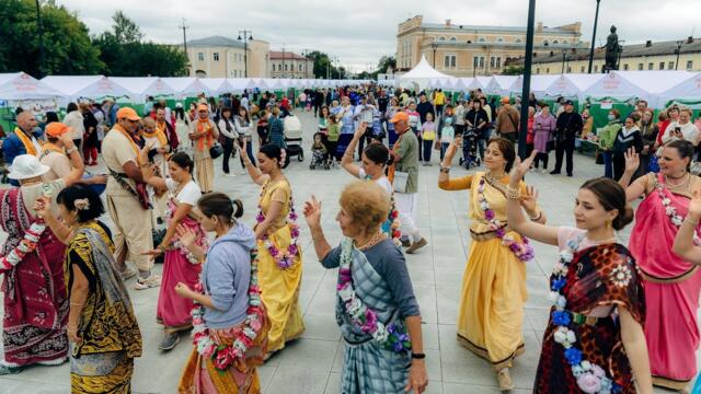 ПЕРВАЯ ХАРИНАМА В ИРБИТЕ за 390 лет. Эпизод 2. FIRST HARINAMA IN IRBIT. Maladhara das. 07.08.2021.