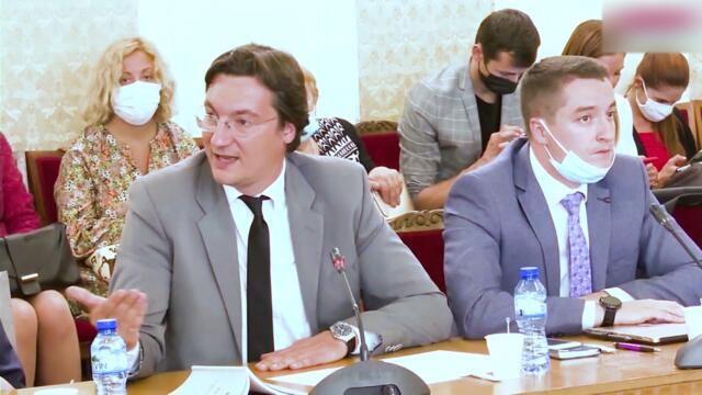 В ПАРЛАМЕНТА: Иван Гешев увяхна като печен праз!