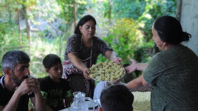 Mother-in-law Cooked Uzbek Pilaf | Napoleon Zebra Cake with Natural Honey