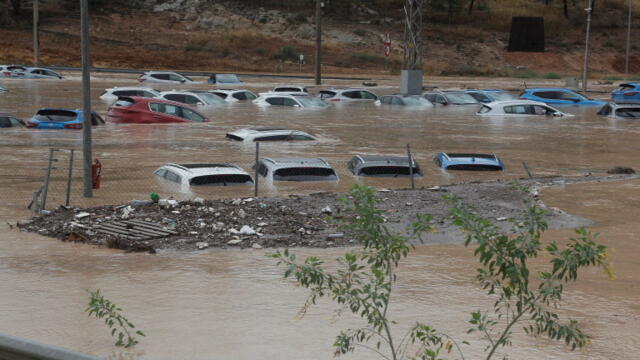Безмилостно наводнение в Испания 04.09.2021 г. - Believe it or not, this is Spain! Ruthless flood in Spain
