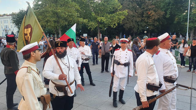 Пловдив 6 септември 2021 г. В денят на Съединението - „Да живее България” – този възглас отекна на площад „Централен”