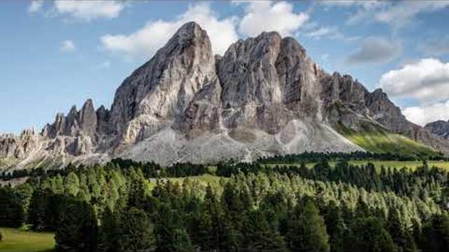 Ну очень красивые музыка и природа!!!