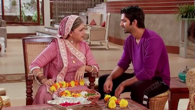 Iss Pyaar Ko Kya Naam Doon | Episode 299