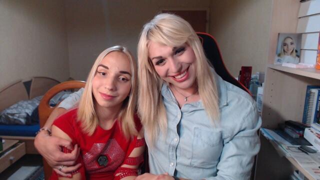 На живо с Мелиса и Емили 🧡❤️❤️