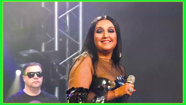 Лариса Гордьера   -  "В двух шагах от любви"