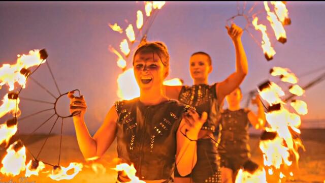 Это огонь!!! Смотрится на одном дыхании.